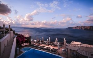 Read more about the article Luxury Hotel Advertising | 14 Best Resort Marketing Strategies