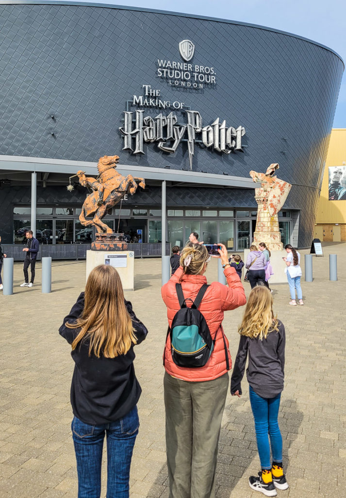 You are currently viewing A Magical Guide to the Harry Potter Warner Bros Studio Tour in London