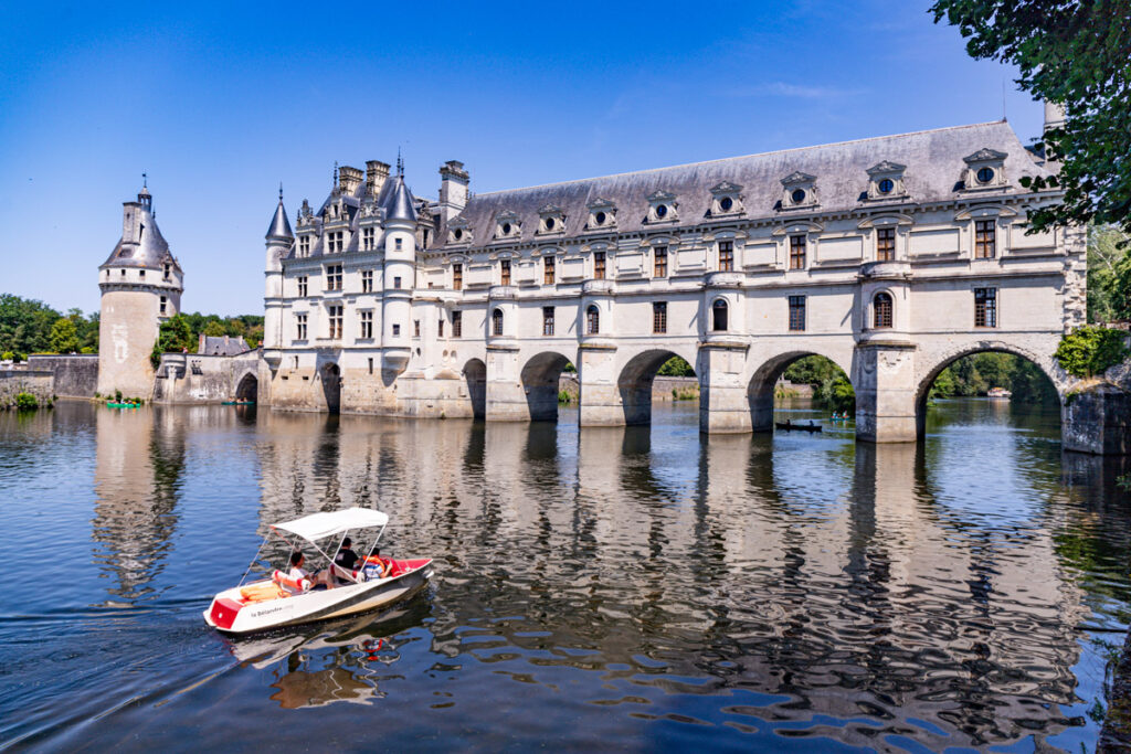 Read more about the article How To Visit the Best Of the Loire Valley: Chateaus, Towns & More