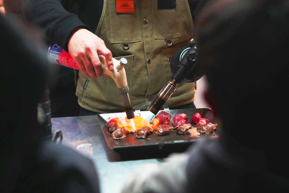 Read more about the article Jeonju Nambu Market Night Market, A Festival of Sweet Nights and Sensory Delights