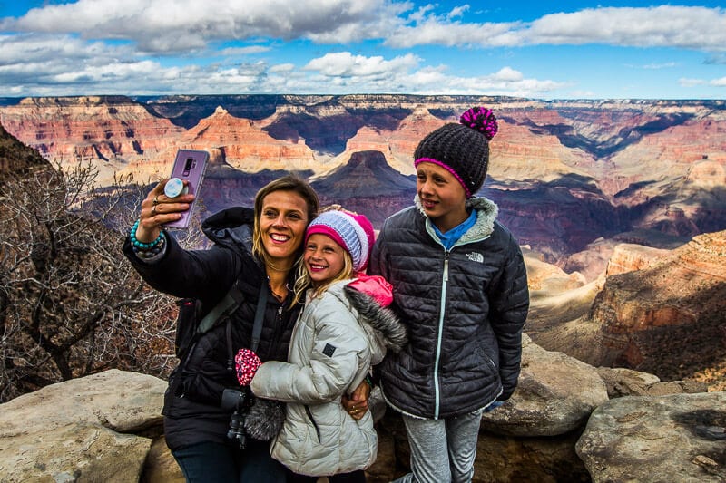 Read more about the article How To Enjoy Family Travel On A Budget: 15 Top Tips!