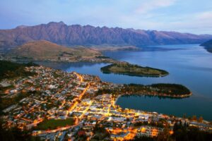 Read more about the article 15 Awesome Things To Do In Queenstown, NZ For First Timers
