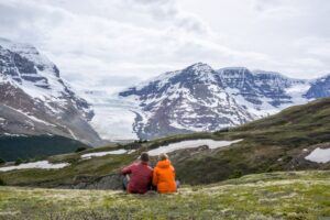 Read more about the article 10 Best Hikes In Canada: Traversing The Canadian Rockies