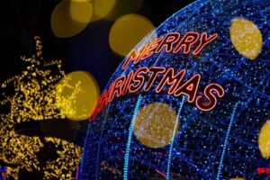 Read more about the article Here are three great places in Jeonju for Christmas night views, each with various photo zones: Presbyterian Medical Center, Ogeori Culture Plaza, White Western-Style House.