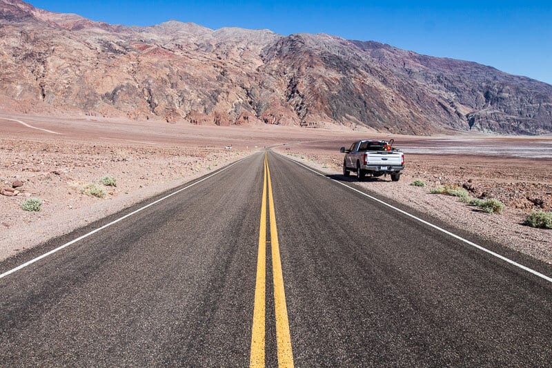 Read more about the article 16 Things to do in Death Valley National Park: Where Extremes Shape the Extraordinary