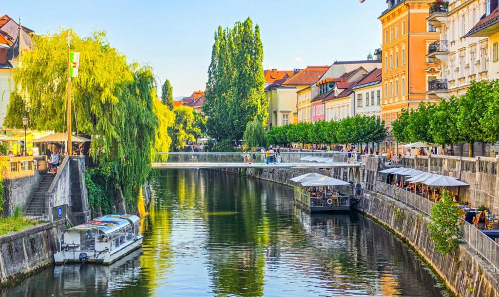 You are currently viewing 2 Days in Ljubljana: The Bike Tour, the Art District, and What I’d Do Differently